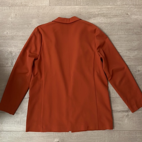 H&M orange blazer - Picture 3 of 6